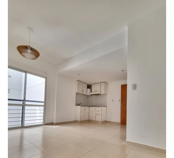 Departamento Monoambiente En Ciudad Jardín S/ Rosetti
