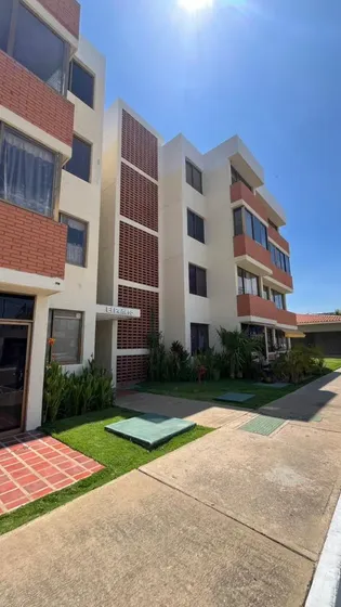 Apartamento En Alquiler En Residencias Pelicano Lecheria