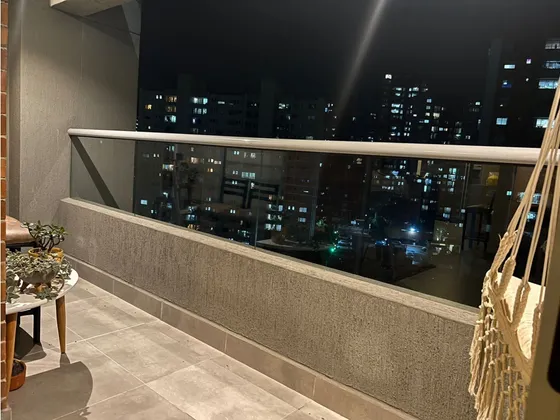 Apartamento En Venta Medellin Loma De Los Bernal