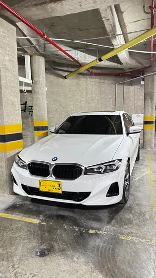 Bmw Serie 3 2.0 320i Sport Line