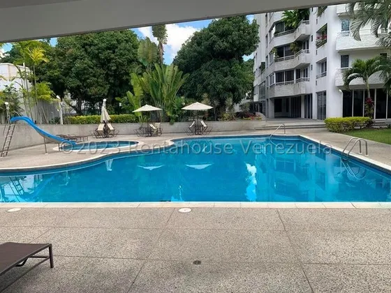 Casa En Alquiler La Florida 23-29811 Lv