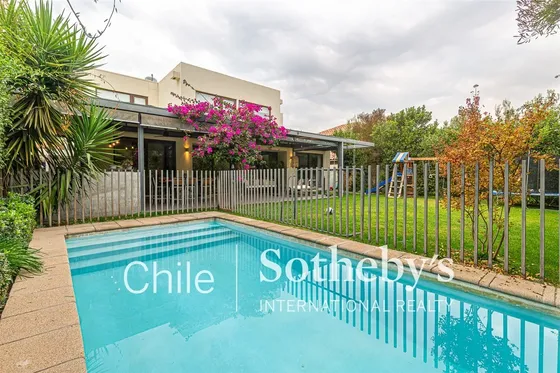 Casa En Venta De 4 Dorm. En Piedra Roja