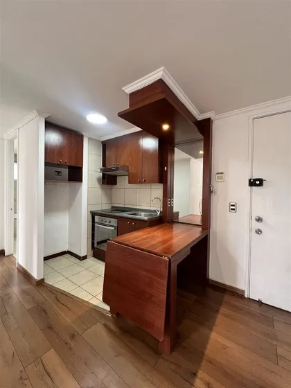 Departamento En Venta De 2 Dorm. En Santiago