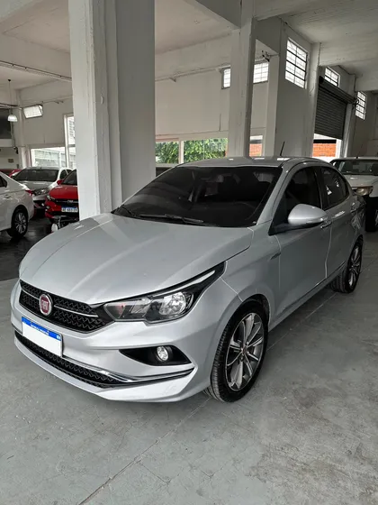 Fiat Cronos 1.8 16v Precision Pack Premium