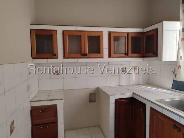 Mayra Lara Rah Te Ofrece La Oportunidad De Adquirir Tu Nuevo Hogar Y A Excelente Precio, Casa En Venta En Cabudare, El Trigal, 3 Habitaciones, 2 Baños, 2 P/e