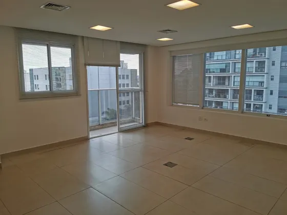 Consultório Ou Escritorio, 41 M2, Rua Oscar Freire A 100 M Metro Sumaré, Pronto P Usar