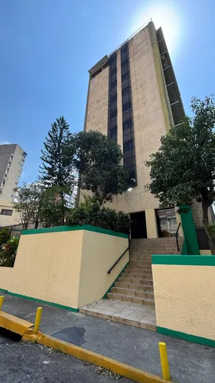 Venta De Apartamento En Urb Las Palmas, Mcpio Libertador Yr