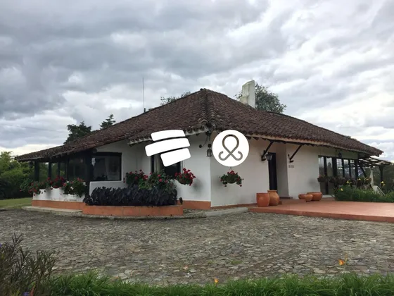 Casa En Conjunto Cerrado En Venta En El Carmen De Viboral - Via San Antonio La Ceja, Antioquia