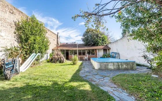 Casa De 4 Ambientes En Venta En Wilde Apto Credito