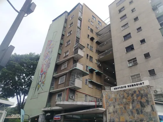 Alquiler Oficina 108m2 Altamira A Estrenar A Tan Solo Pasos Del Metro En La Av. Fco De Miranda