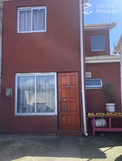 Casa En Venta 2d+1b Cerca Del Mall Coronel, Biobio