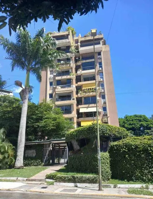 Estupendo Apartamento En Alta Florida, Caracas Ic-00422