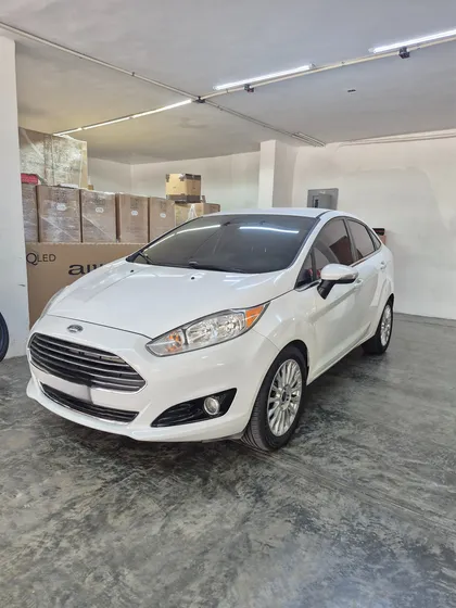 Ford Fiesta Titanium