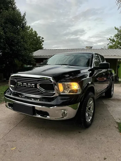 Ram 1500 5.7 Laramie Atx V8