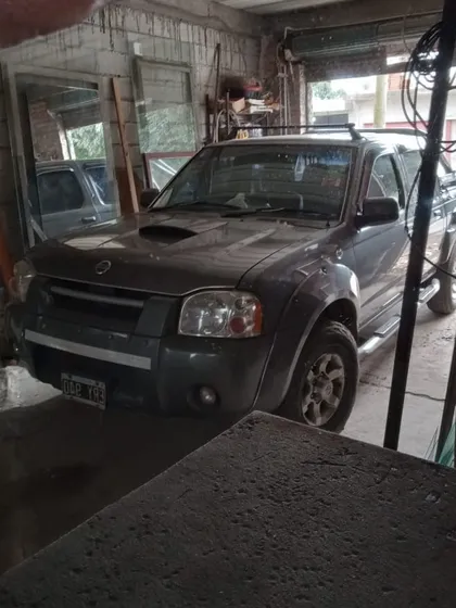 Nissan Frontier 2.8 D/c 4x2 Xe