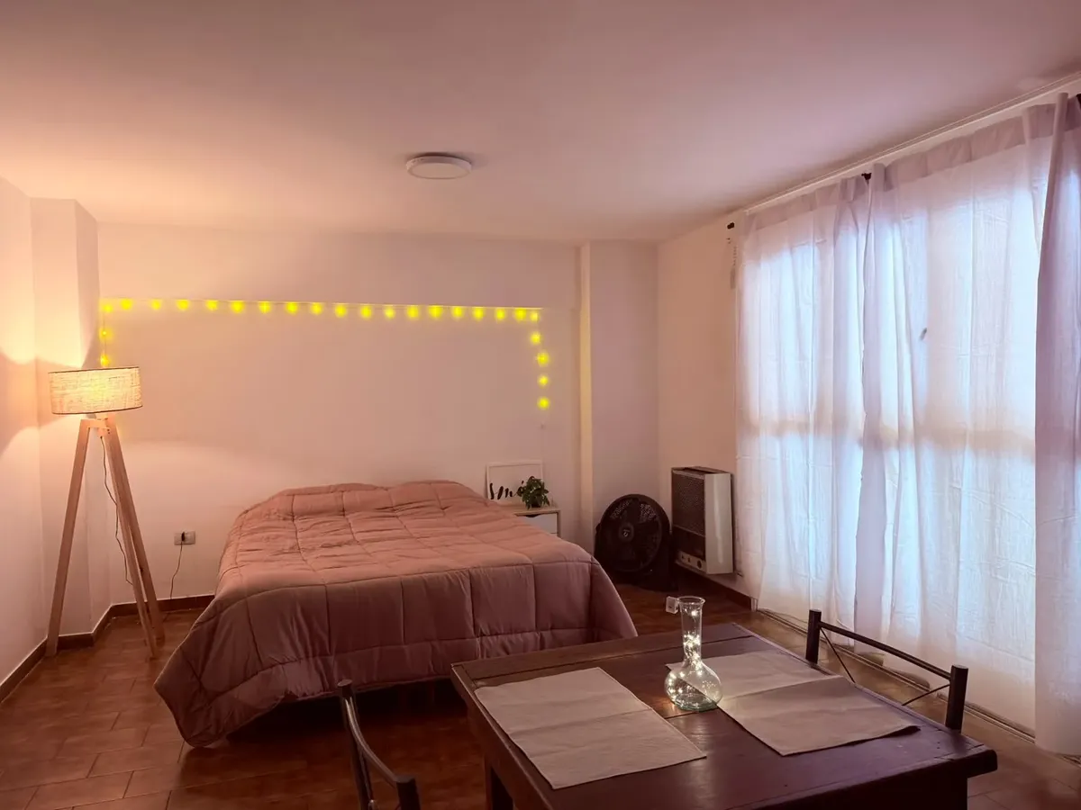 Departamento En Alquiler Amoblado Monoambiente B° Centro