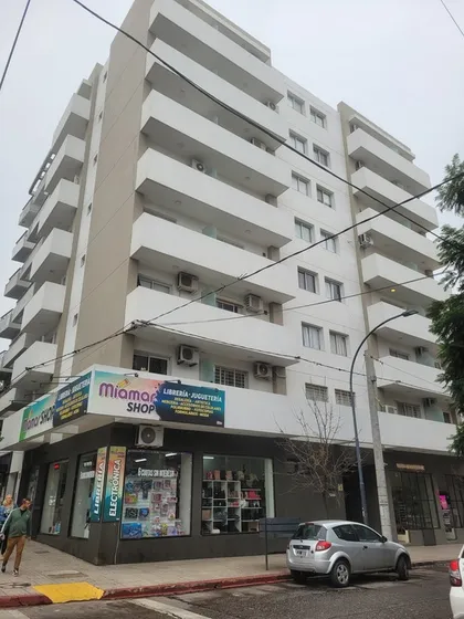 Venta Departamento Alto Aberdi 1 Dorm. Frente Balcón
