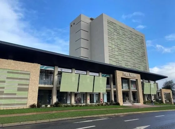 Oficina En Venta, Consulta Médica, Edificio Plaza Buhler
