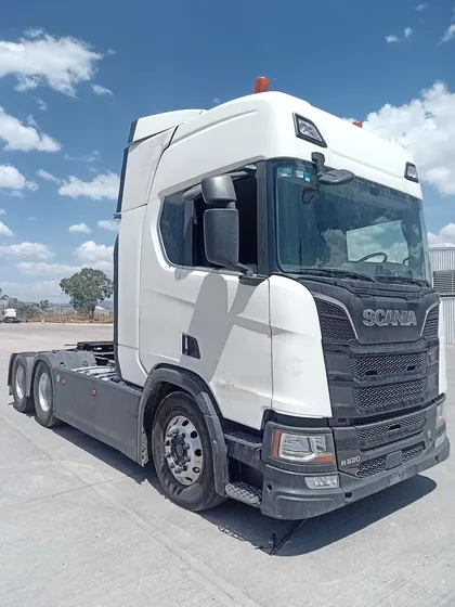 Camión Scania R620 A6x4 Seminuevo