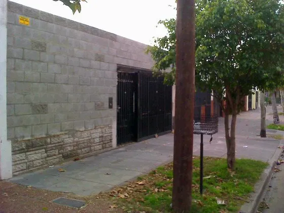 Casa En Venta En Caseros