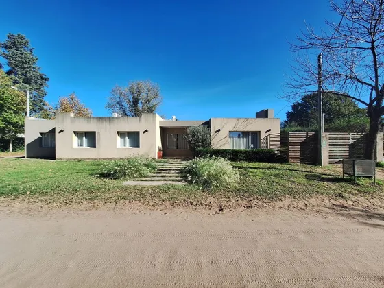 Casa Quinta En Martin Pescador 215 - Lowo Che 