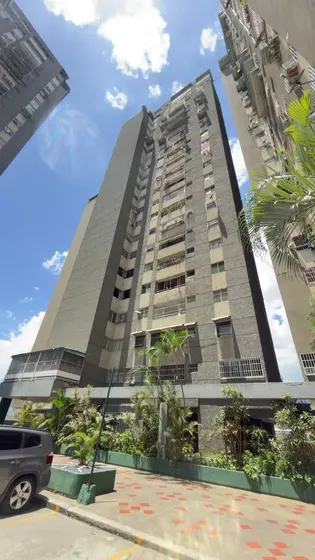 Venta/ Apartamento/ El Paraiso Av Paez/ 82 M2 3hab.- 2b- 1pe- 1m