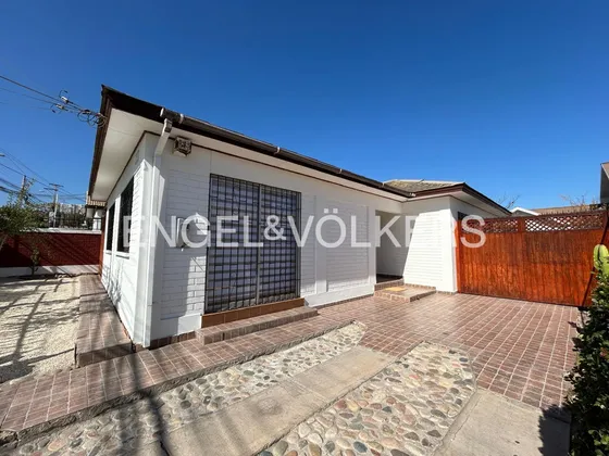 Venta, Casa En Sector Las Lomas