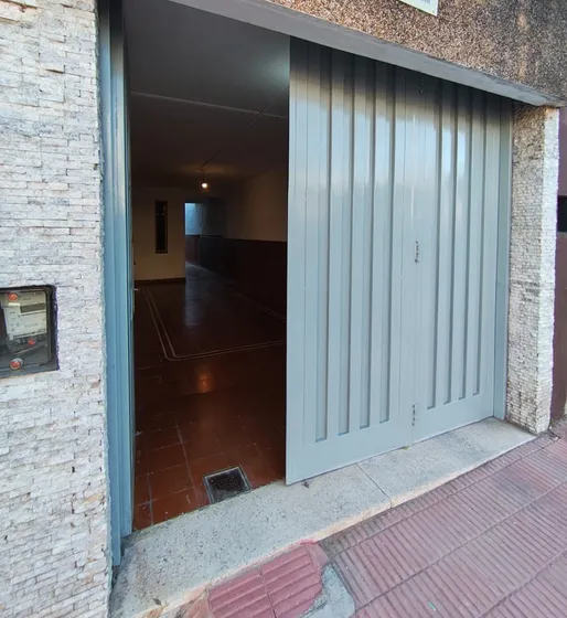 Alquilo Casa Interna  De 1 Dormitorio Con Cochera