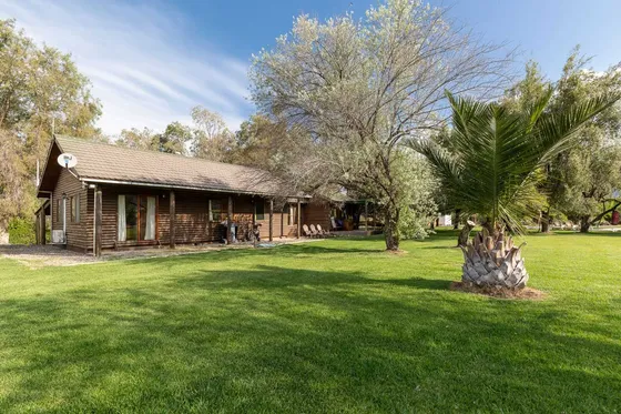 En Condominio Con Dos Casas (74353)