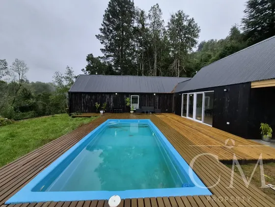 Casa En Venta En Torobayo Con Piscina Y Jardín