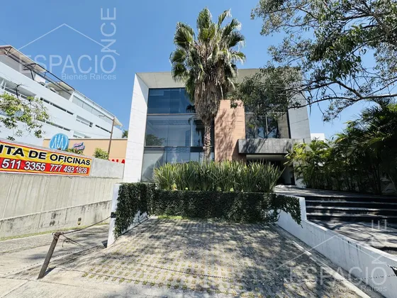 Excelentes Oficinas En Av. San Diego