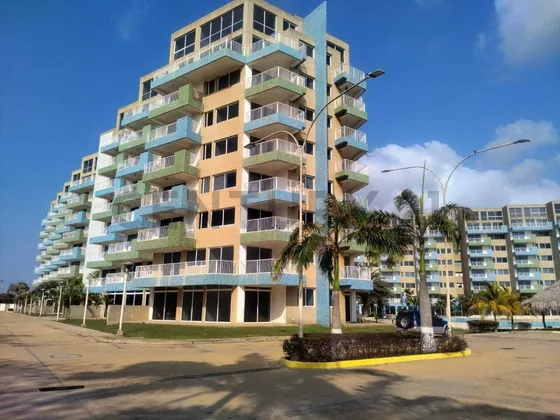 Cd. Venta Apartamento Palmeras De Aguasal. Higuerote.