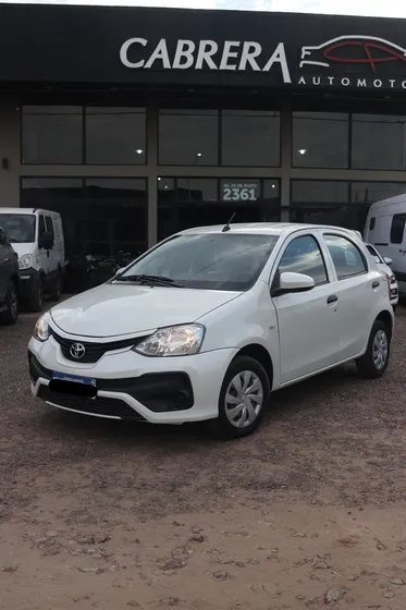 Toyota Etios 1.5 X 6mt My19