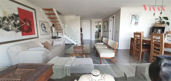 Depto En Arriendo De 4 Dormitorios En Vitacura / Huechuraba