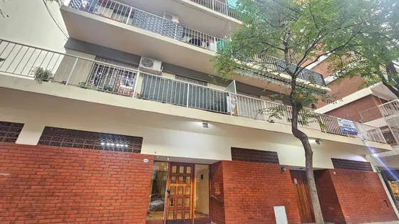Venta Departamento Dos Ambientes Con Cochera En Belgrano