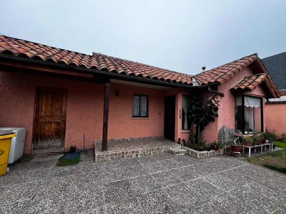 Casa En Venta En Lo Castillo, Machali