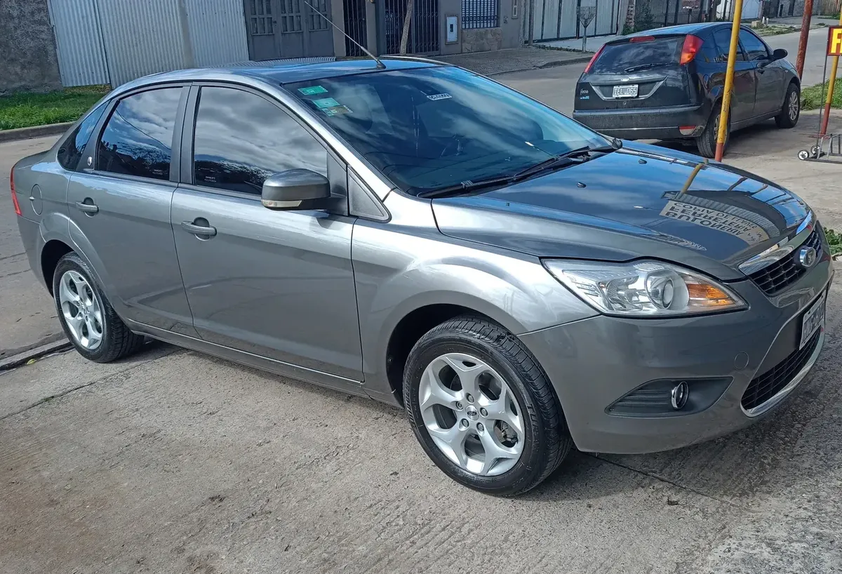 Ford Focus 2 2.0 Exe Sedan Ghia