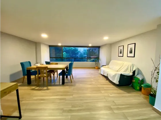 Vendemos Apartamento Remodelado En El Poblado Sector Vizcaya
