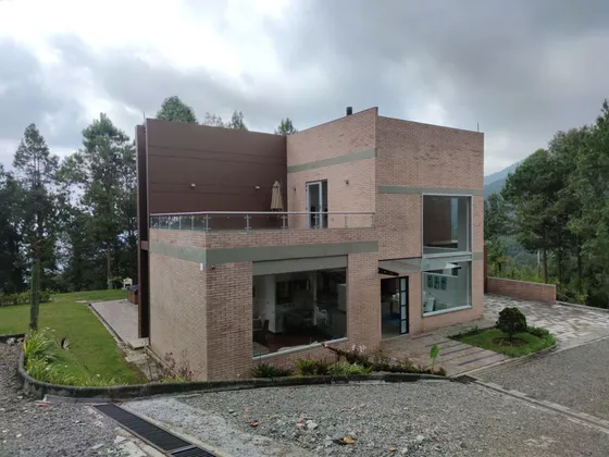 Finca En Envigado La Catedral Excelente Ubicación