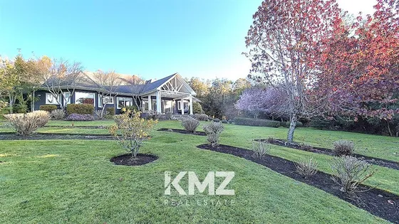 Casa En Venta De 6 Dorm. 5 Baños Acceso A Playa Puerto Varas