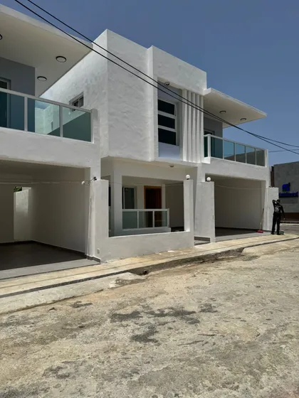 Vendo Hermosa Casa Moderna De 2 Niveles, En Brisa Oriental 