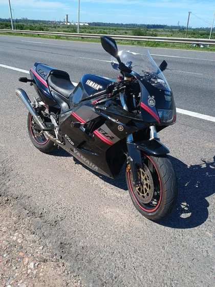 Yamaha Fzr 1000 Génesis Exup
