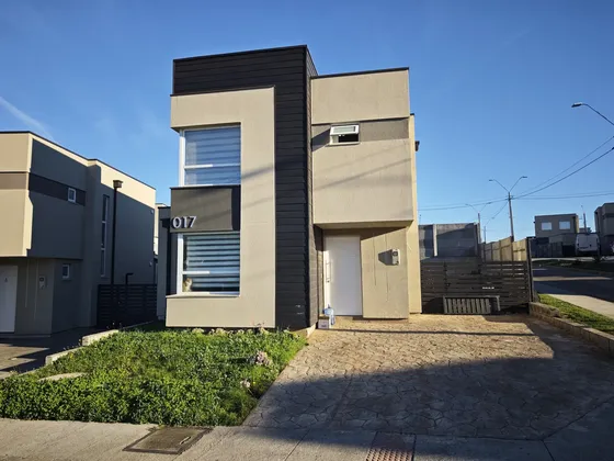 Casa En Venta Temuco, Condominio Terranova