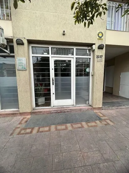 Local A La Calle De 55m2 En Avellaneda Entre Independencia Y Salta