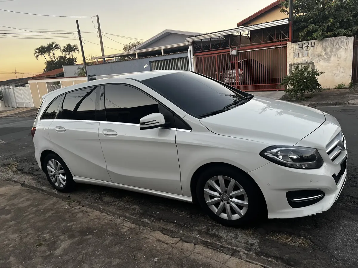 Mercedes-Benz Classe B 2016 1.6 Turbo Flex 5p — foto 3
