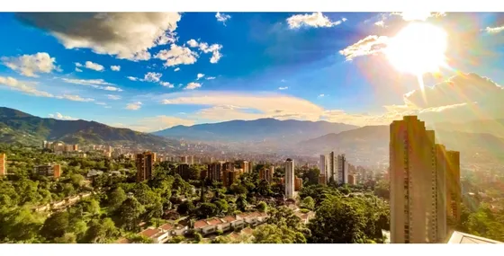 Apartamento En Venta Medellin Poblado Los Balsos
