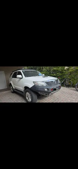 Toyota Hilux Sw4 3.0 Srv Cuero I 171cv 4x4 5at