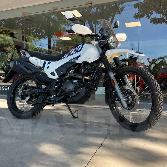 Hero Xpulse 200 Blanca - X Pulse 200 - Masera Motos