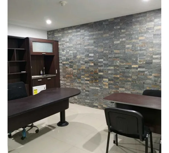 Local Completamente Amoblada En Alquiler O Venta Cc Virgen Del Valle