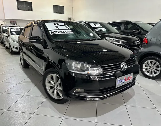 Volkswagen Voyage 1.6 Vht Highline Total Flex I-motion 4p